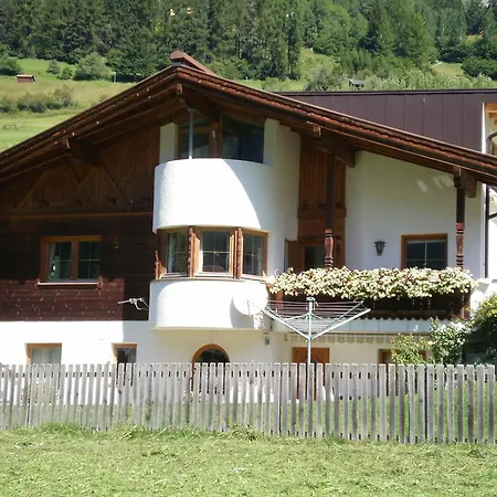 Haus Mattle *