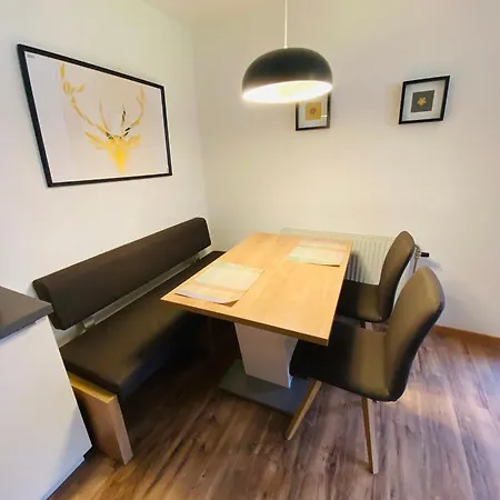 Haus Mattle Апартаменты Петной-ам-Арльберг