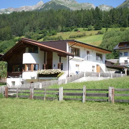 Haus Mattle *