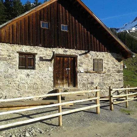 Haus Mattle *